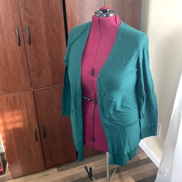 NWT Torrid Green Cardigan With POCKETS! 1X - Picture 2 of 4